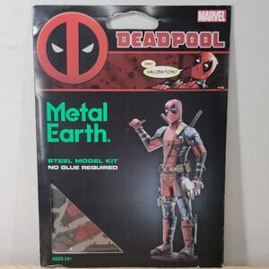 Metal Earth Marvel DeadPool - NEW / SEALED